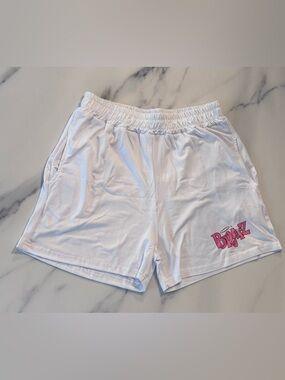 Bratz White Women’s Elastic Waist Shorts with Pink Pop Graphic